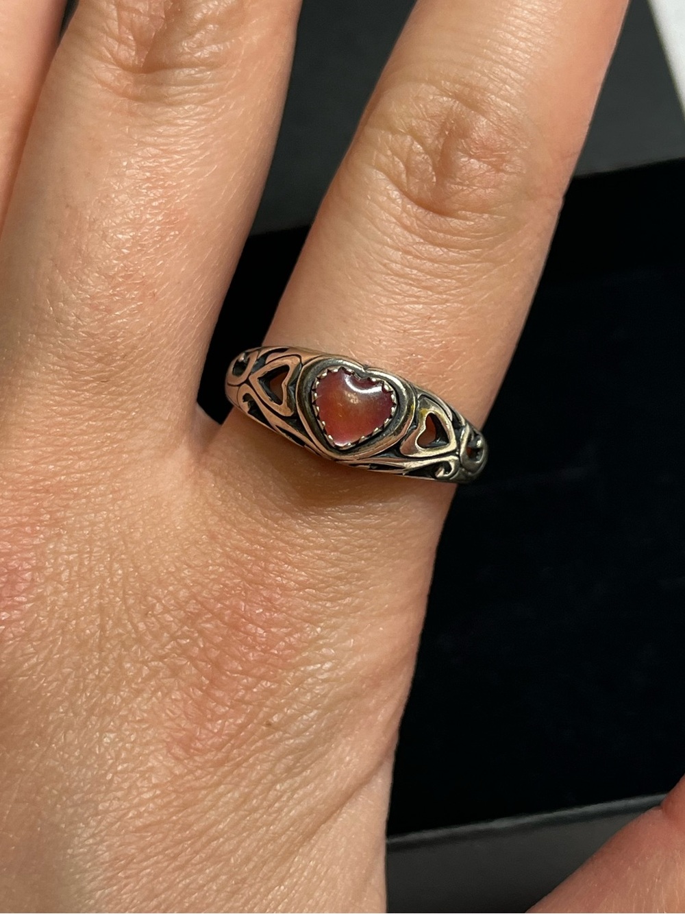 New Sterling silver pink heart ring. 925. Size 9